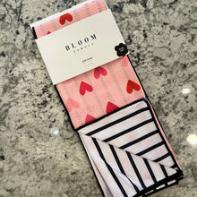 Load image into Gallery viewer, Bloom Towels